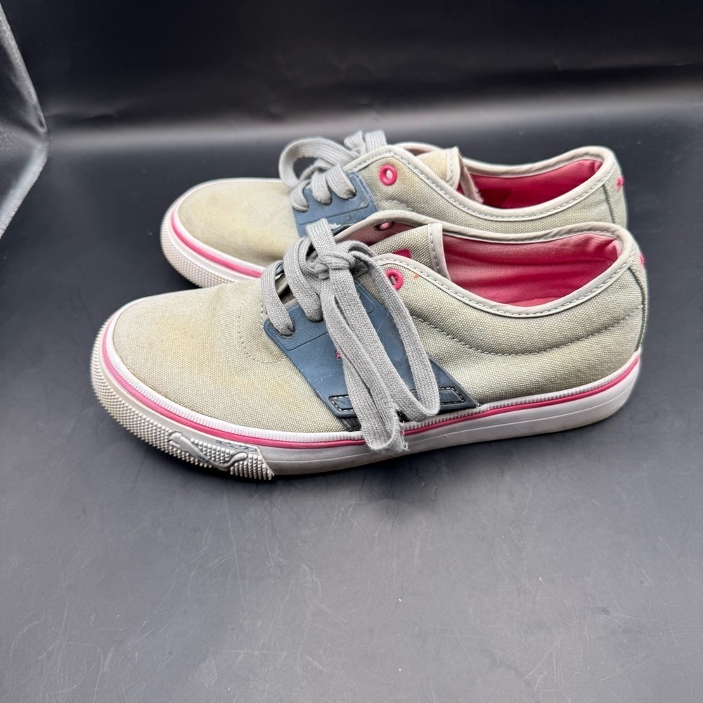 PUMA SPORT LIFESTYLE BLUE GRAY WOMEN'S ATHLETIC SKATE SHOES SIZE 6.5 PINK TRIM - Picture 3 of 12